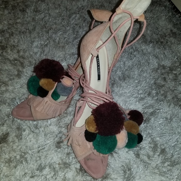 Shoes - Picture 3 of 3